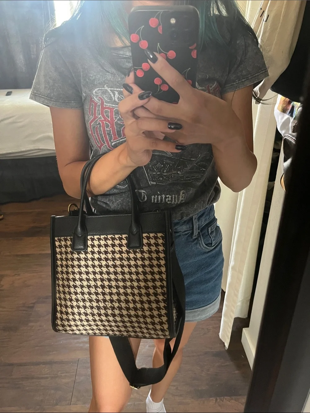 Black & Beige Houndstooth Tote Bag with Shoulder Strap